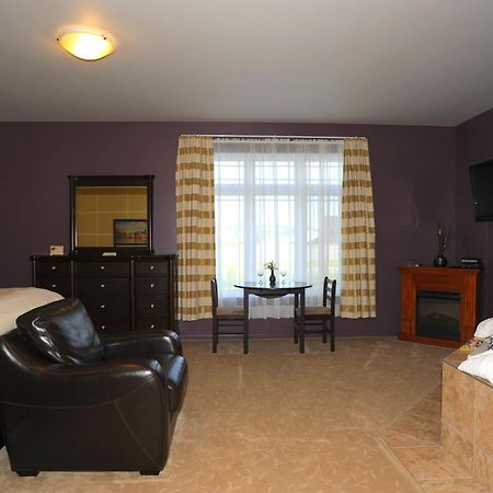 Hotel La Porte De La Matawinie -Hotel Matha Saint Jean De Matha المظهر الخارجي الصورة