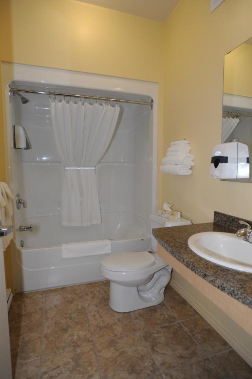 Hotel La Porte De La Matawinie -Hotel Matha Saint Jean De Matha الغرفة الصورة